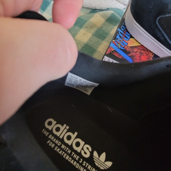 Adidas Tyshawn Jones low - Picture 6 of 7